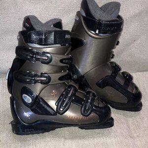 Rossignol Black and Brown Winter Boots